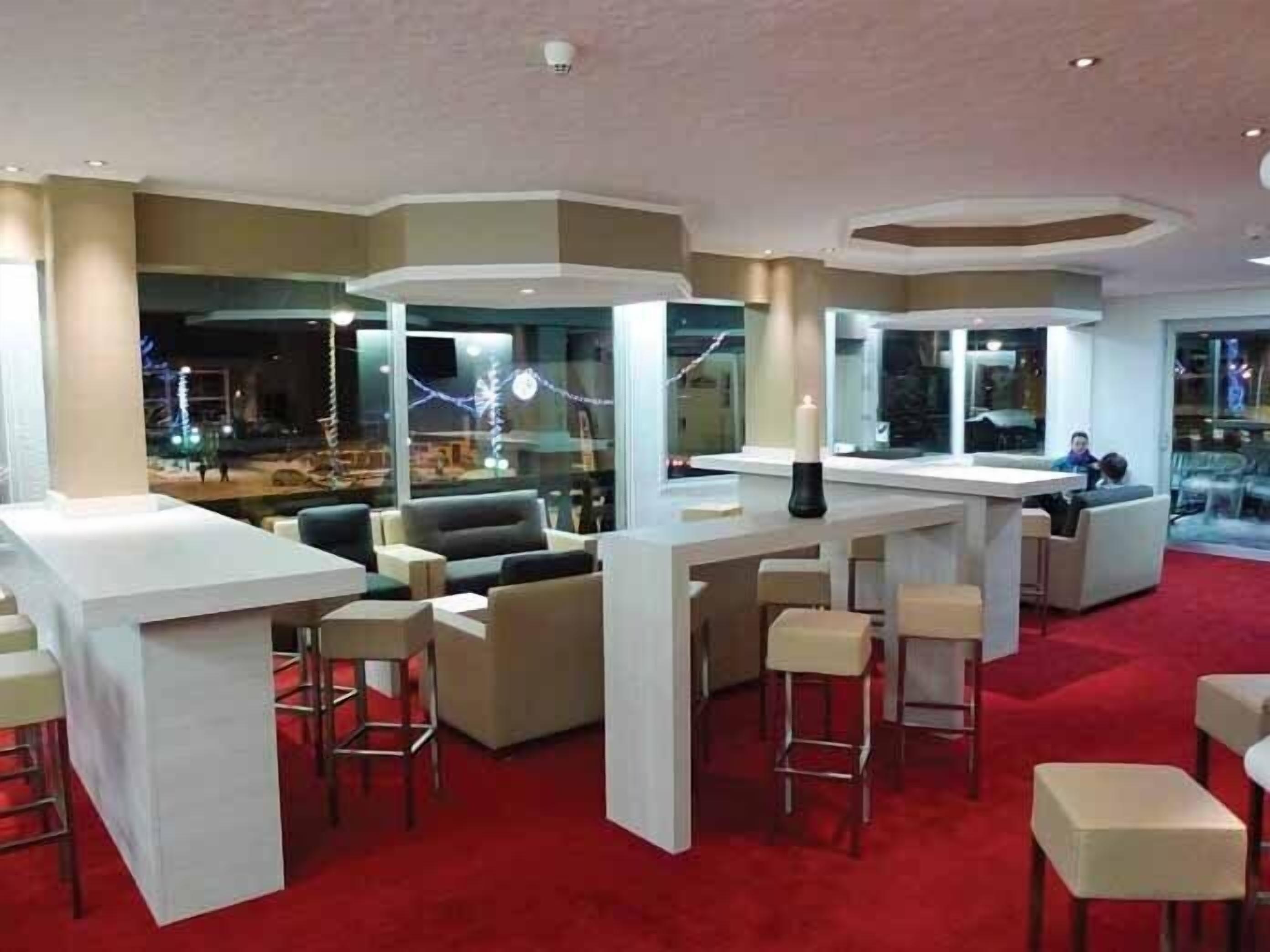 Hotel Royal Ours Blanc Boutique & Alpe d'Huez