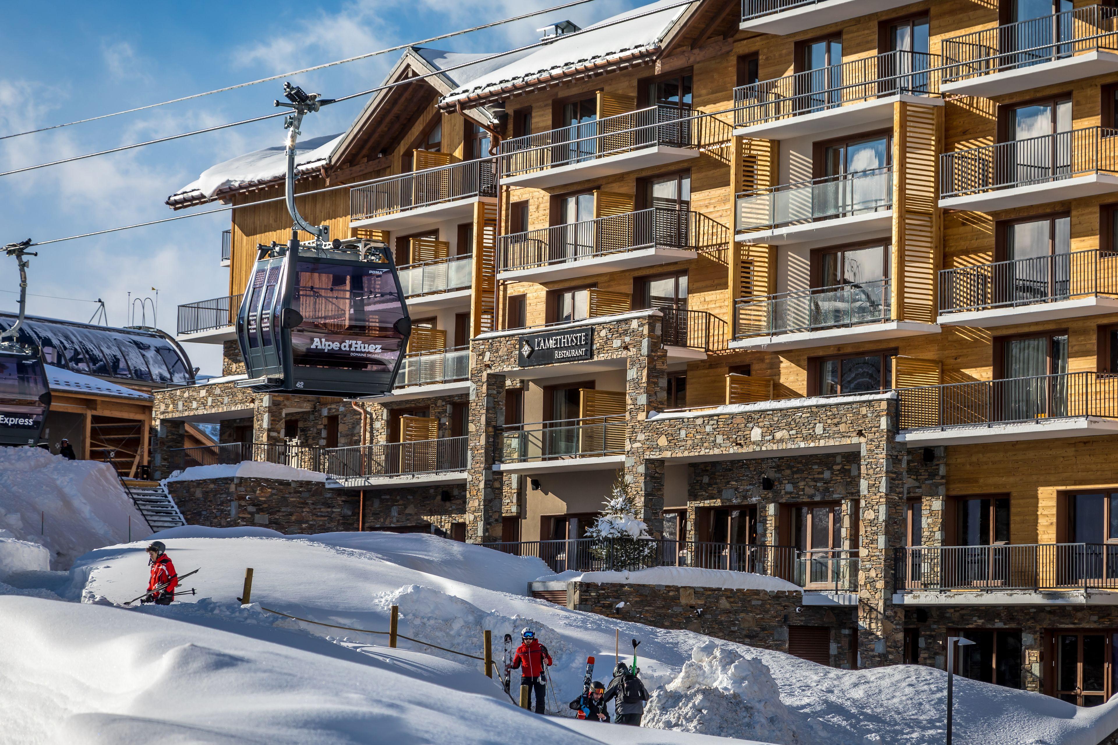 Royal Ours Blanc Boutique & Hotel 4*