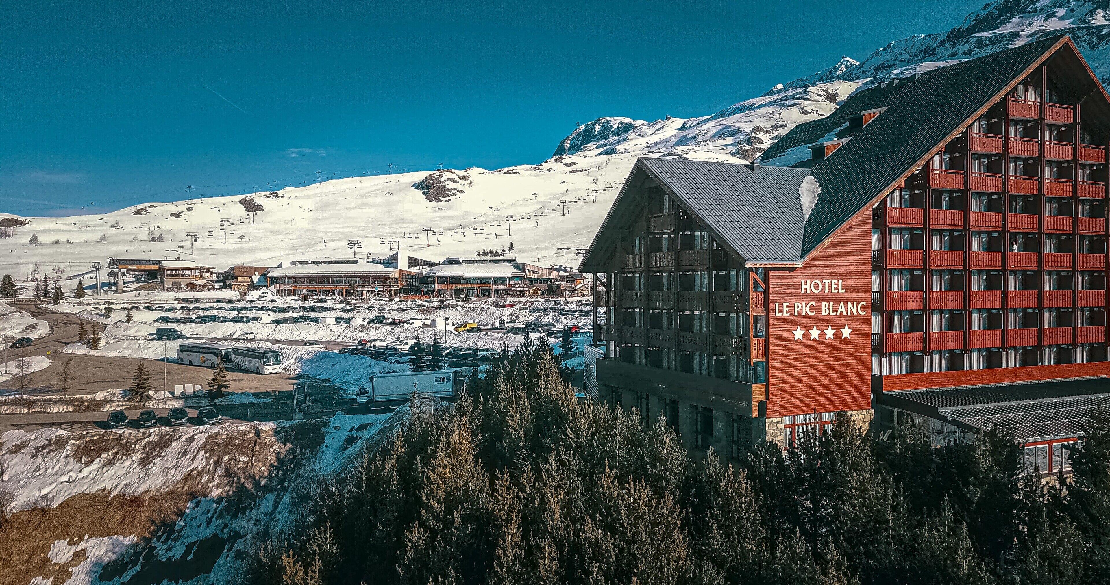 Royal Ours Blanc Boutique & 4* Alpe d'Huez